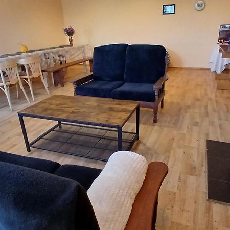 Viesu Nams Buselis Hotell Turaida Exteriör bild